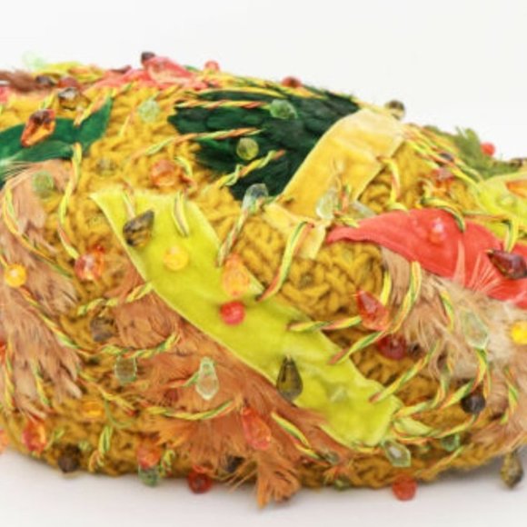 Vintage Christian Dior Feather Velvet Bead Turban - Picture 4 of 7